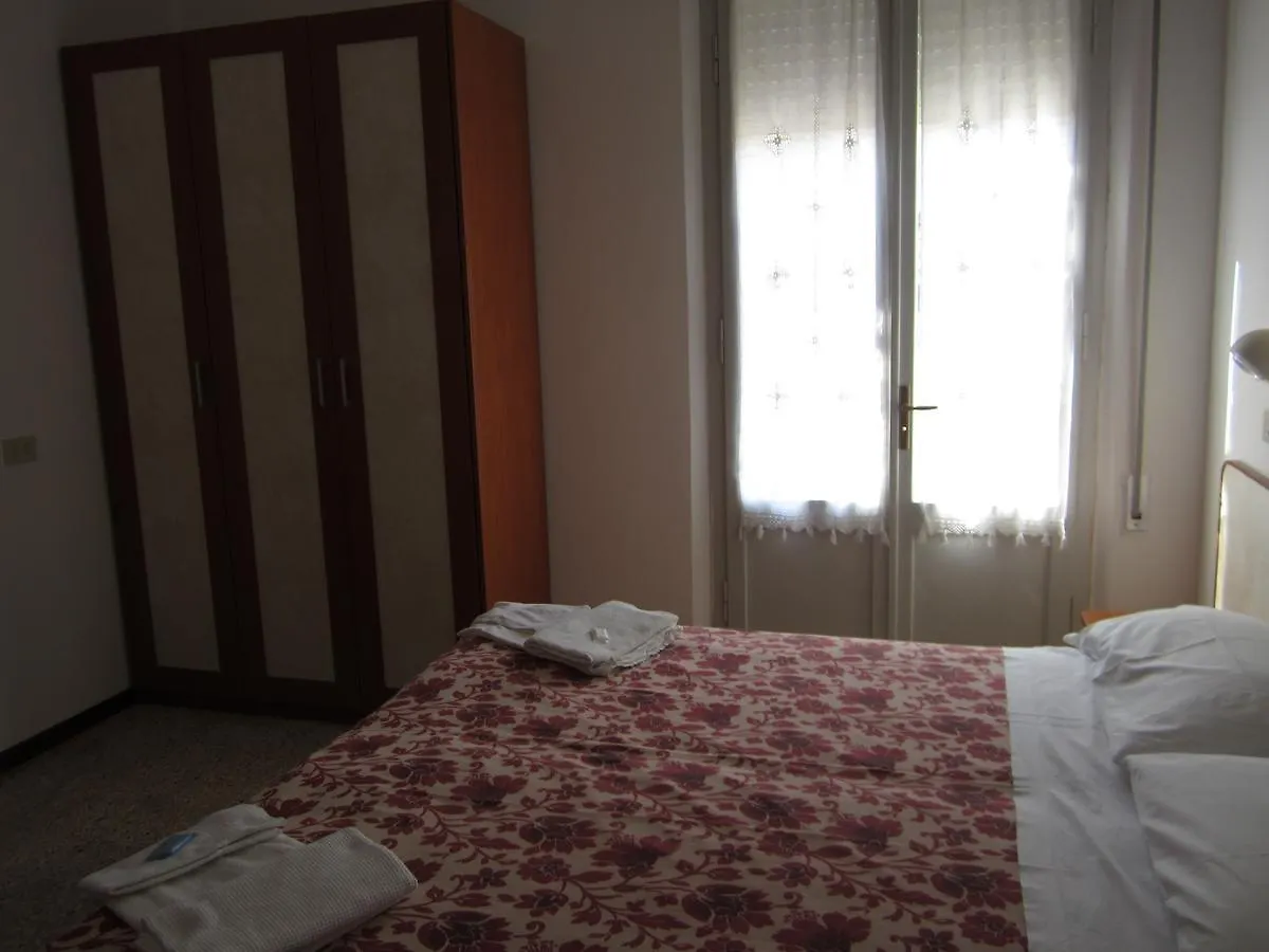 Hotel Moroni Rímini Italia